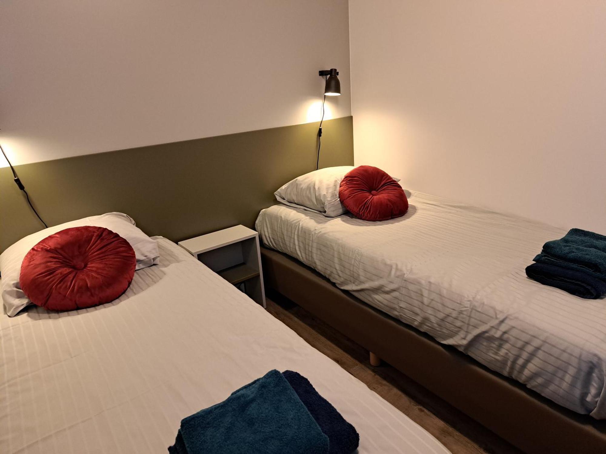 107,5 Nieuw Met Sauna