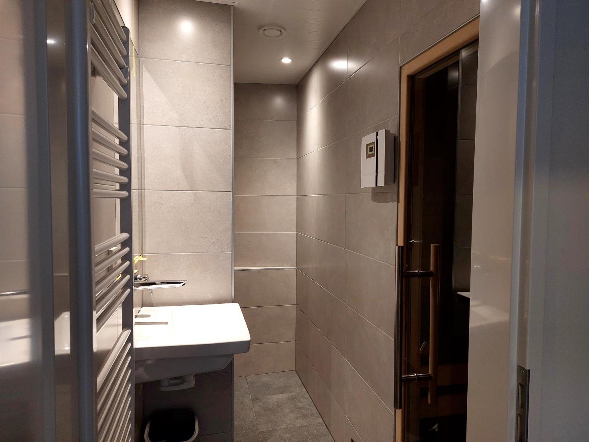 107,5 Nieuw Met Sauna Apartment *